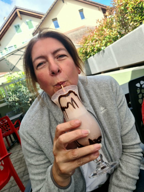 20220521_100627 Chocolat froid, et toc!